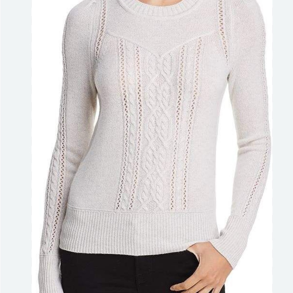 Aqua Women's Ivory Cable Knit Sweater